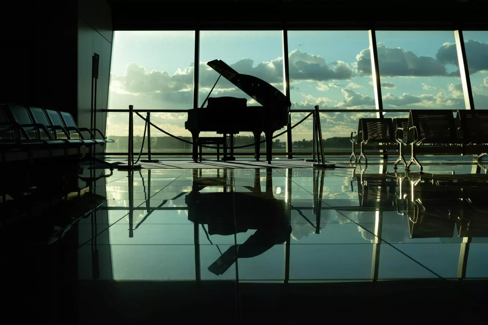 grand piano in an airport